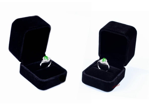 Lily Treacy Deluxe Black Velvet Ring Stud Earrings Or Bracelet Watch Chain box 2 Pack