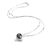 Lily Treacy Tahitian Pearl black pearl Solid White Gold Maria Pendant 10-11mm