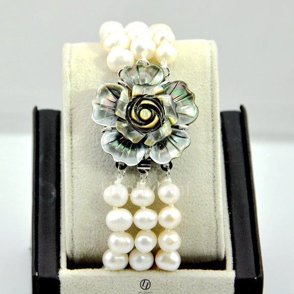 Sold at Auction: Bracelet: white gold 3-row vintage pearl bracelet with  high quality sapphire/diamond clasp
